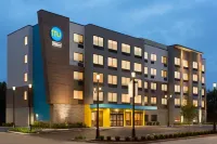 Tru by Hilton St. Charles St. Louis Hotels in Frontier Township