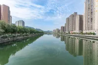 ZhuoYue Tianhe Hotel