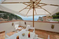 Torre Paradiso Hotels in Minori