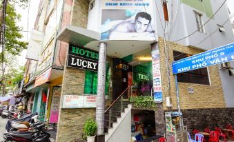 Lucky Star - Tan Dinh Hotel