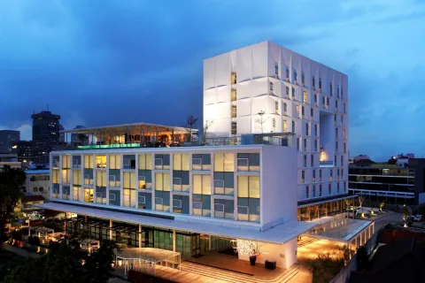 Morrissey Hotel Residences