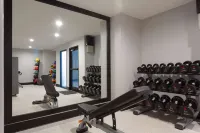 La Quinta Inn & Suites by Wyndham Ft. Myers-Sanibel Gateway - Gym