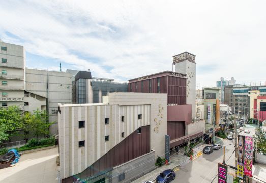 호텔 객실 내부