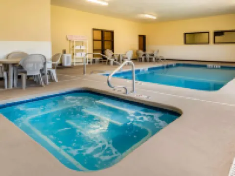 Quality Inn & Suites Lenexa Kansas City Hoteles en Lenexa