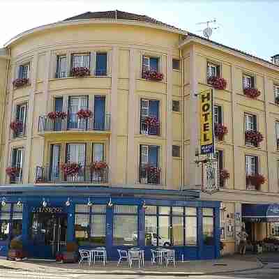 Grand Hotel Terminus Reine Hotel Exterior
