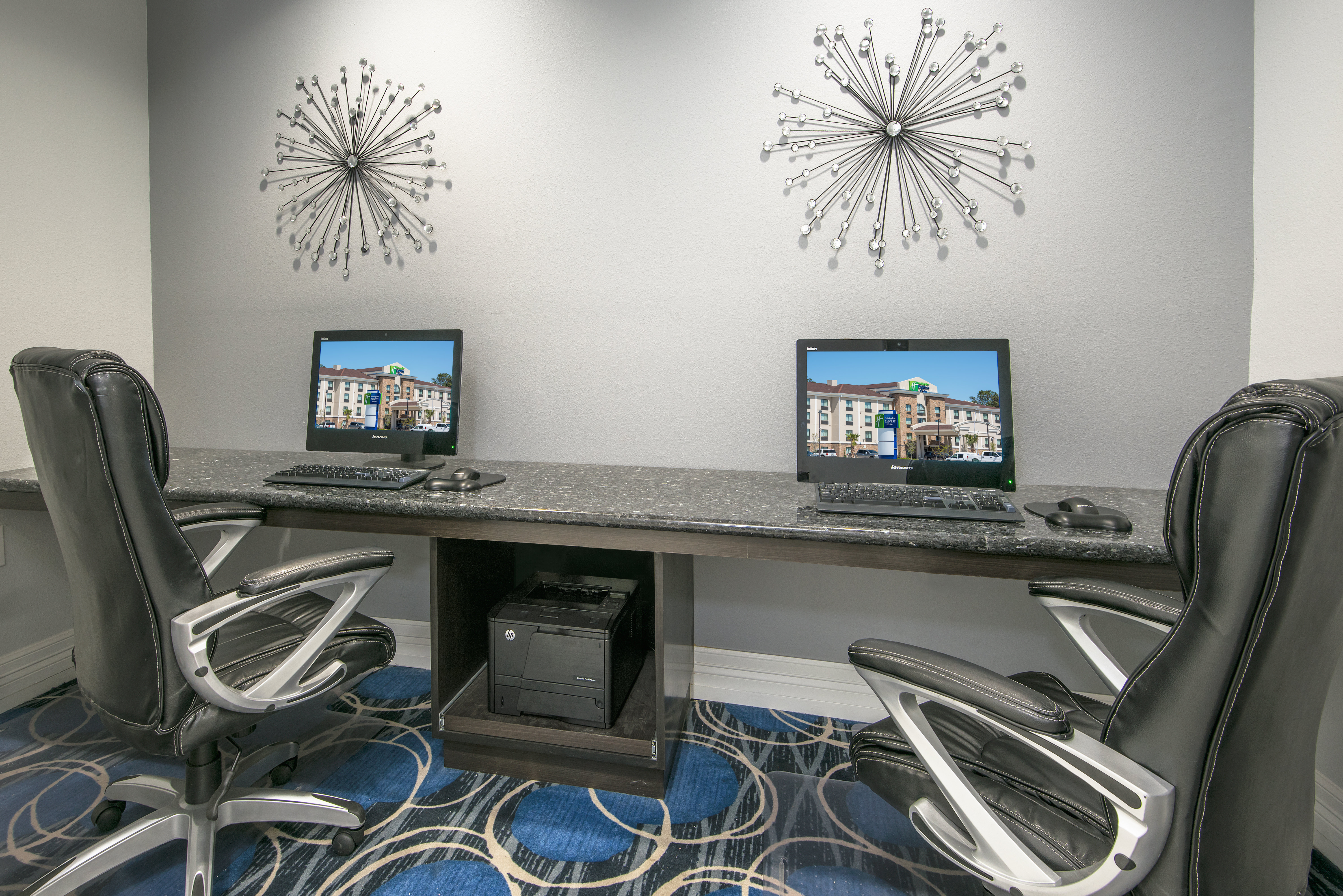 Holiday Inn Express and Suites Houston North - IAH Area, an Ihg Hotel