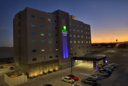 Holiday Inn Express & Suites Mexicali