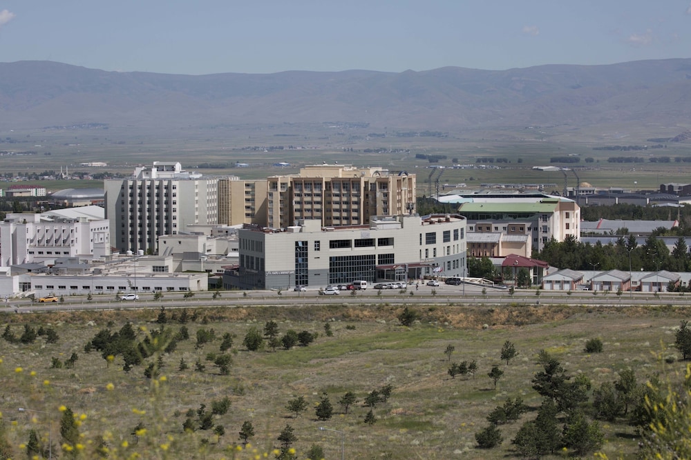 Atatürk Üniversitesi Turizm Fakültesi Uygulama Oteli