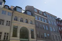 Kings Square Apartments by Daniel&Jacob's