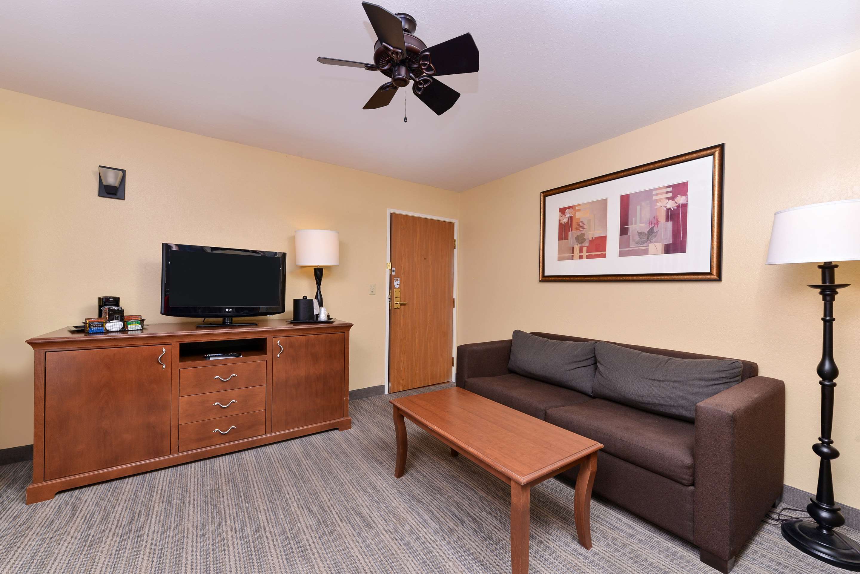 Country Inn & Suites by Radisson, Fargo, ND