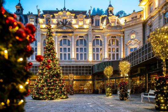 Grandhotel Pupp-Karlovy Vary Updated 2022 Room Price-Reviews & Deals |  Trip.com