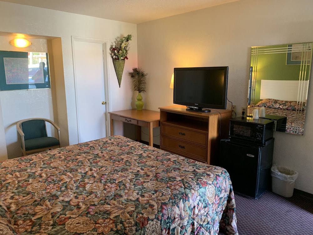 Budget Inn and Suites El Centro