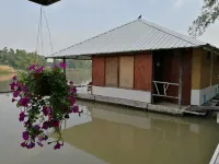 River Marina Resort Hotels in 