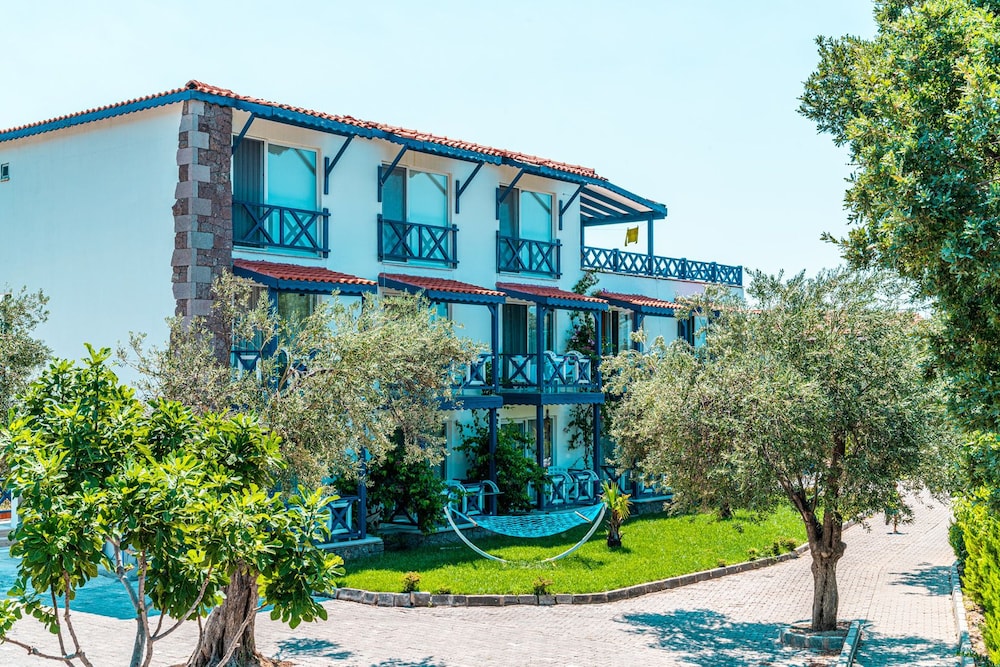 Assos Ayan Motel