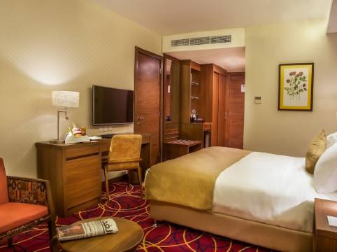 gerasa hotel amman jordan