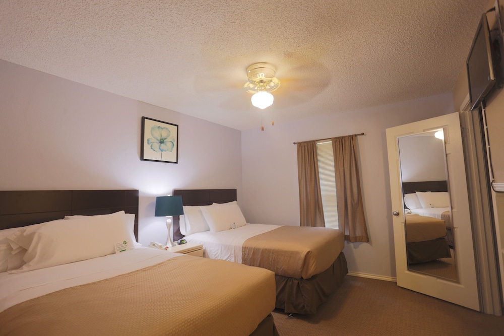 Victoria Palms Inn & Suites