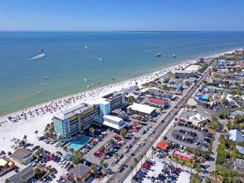 ラニ カイ ビーチフロント リゾート フォートマイヤーズビーチ を宿泊予約 22年安い料金プラン 口コミ 部屋写真 Trip Com