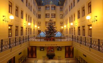 Renartiss Isaakiy St.Petersburg Hotel (f. Renaissance St.Petersburg Baltic Hotel)