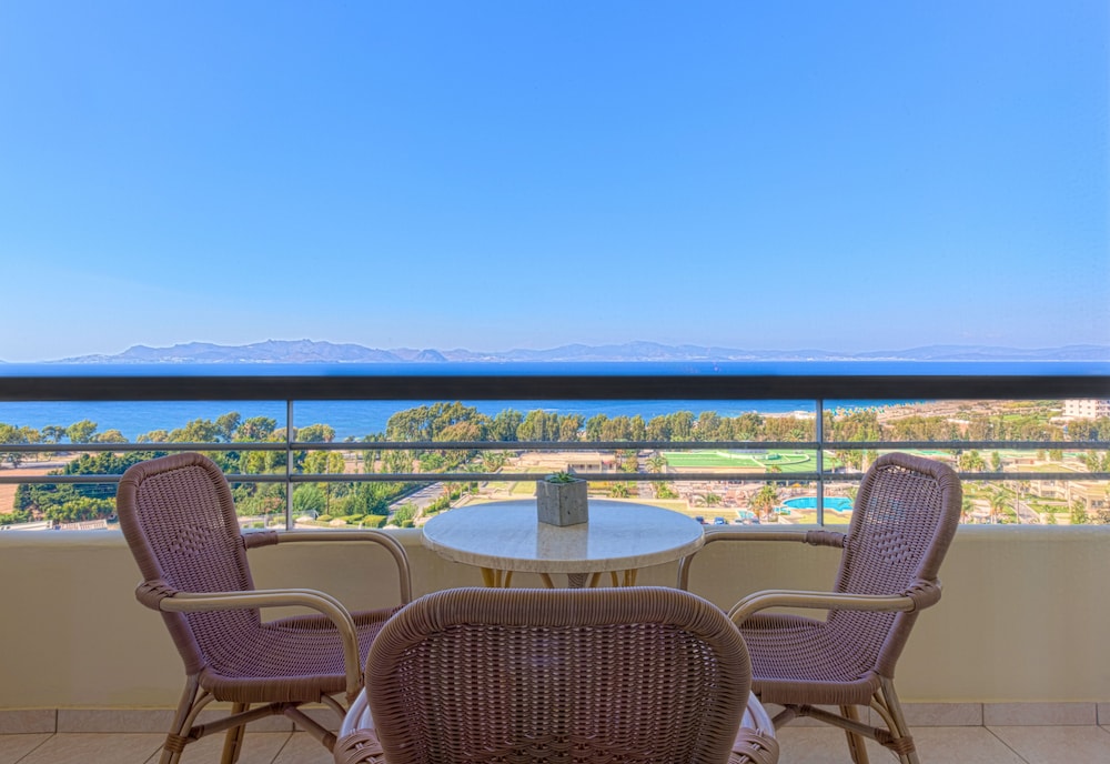 Kipriotis Panorama Hotel & Suites