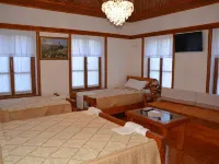 ホテル ベーベイ トラディシオナル ジロカストラのホテル