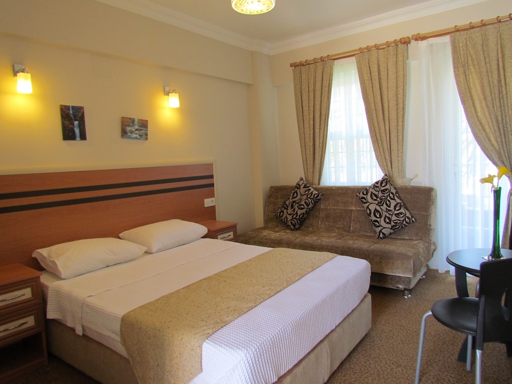 Dalyan Palmiye Resort Hotel