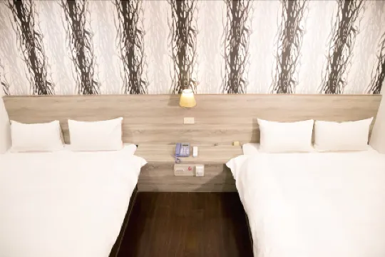 W L Fun House Hotel (Hsinchu)