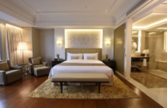 大倉久和大飯店