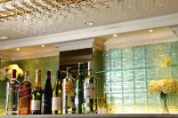 Regal Kowloon Hotel - bar