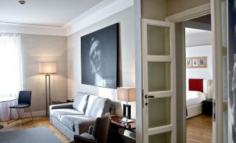 Adamas Luxury Suite