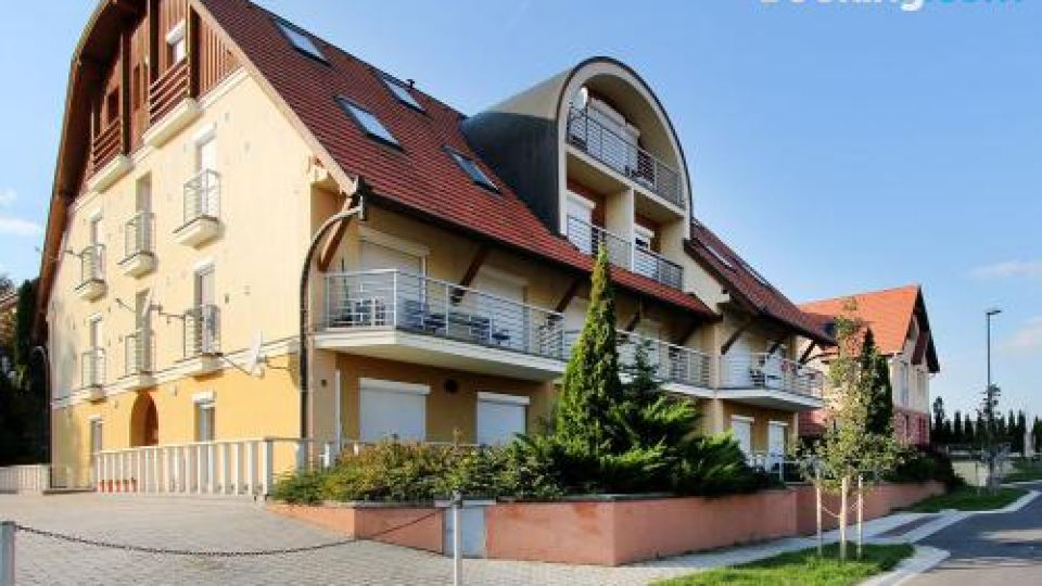 Good Luck Apartment