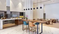 Staybridge Suites Doha Lusail Hoteles en Lusail
