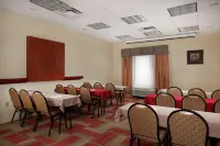 希爾頓歡朋套房飯店-羅斯威爾