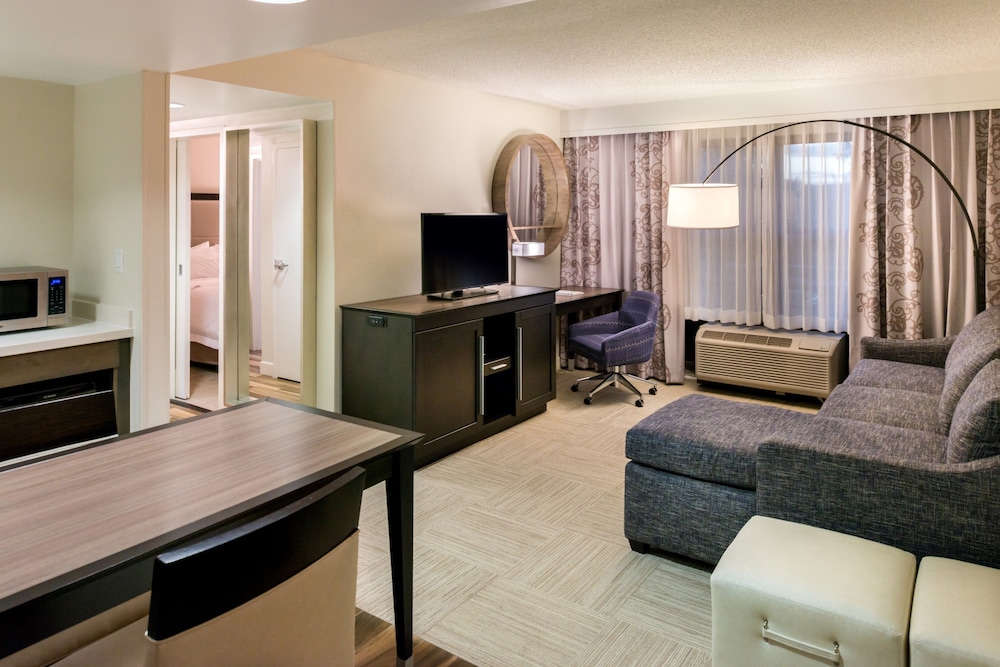 Hampton Inn & Suites Orlando/East UCF Area, FL