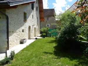 Gites et Songes La Maison des Vignes