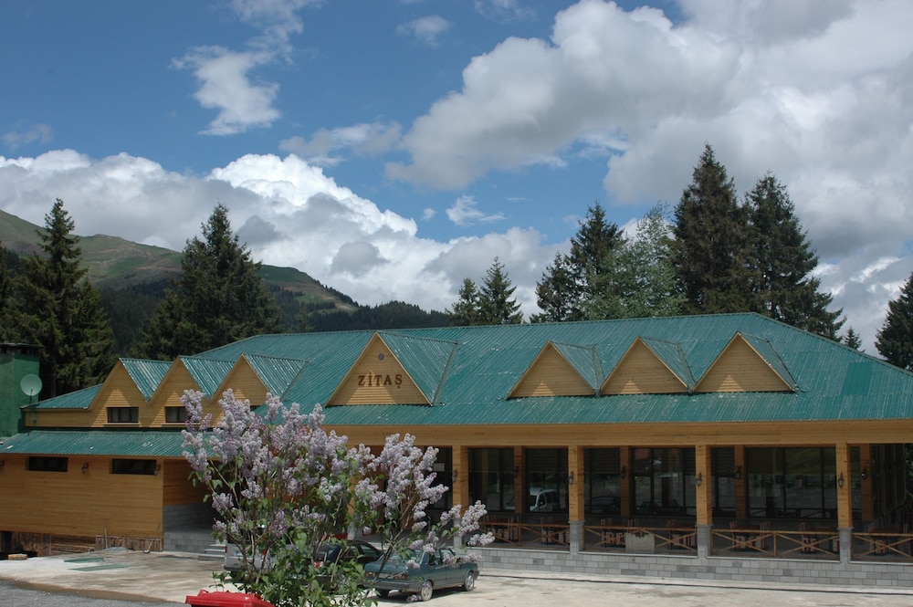 Zitas Otel Zigana Yayla Tatil Koyu