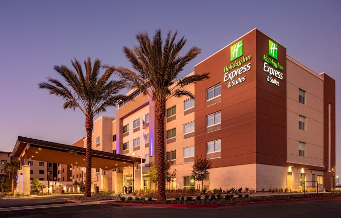 Holiday Inn Express & Suites MORENO VALLEY - RIVERSIDE by IHG
