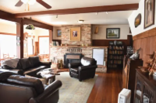 The Historic Requa Inn