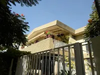Dickinson Guest House, Guadalajara Expo