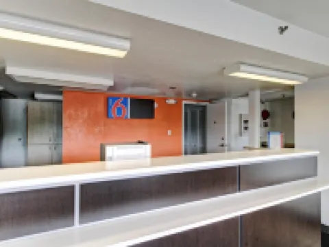 Motel 6 Amherst, Oh - Cleveland West - Lorain Hotels in Lorain County