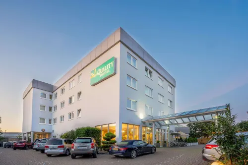 QU Hotel Augsburg Hotel a Friedberg