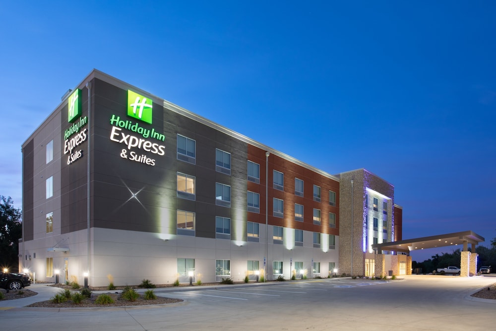 Holiday Inn Express & Suites Sterling, an Ihg Hotel