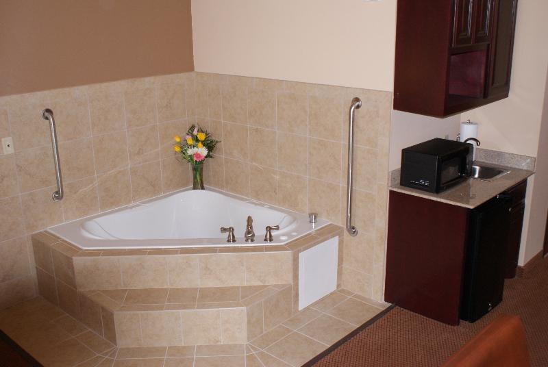 Holiday Inn Express Suites Van Buren-Ft Smith Area, an Ihg Hotel