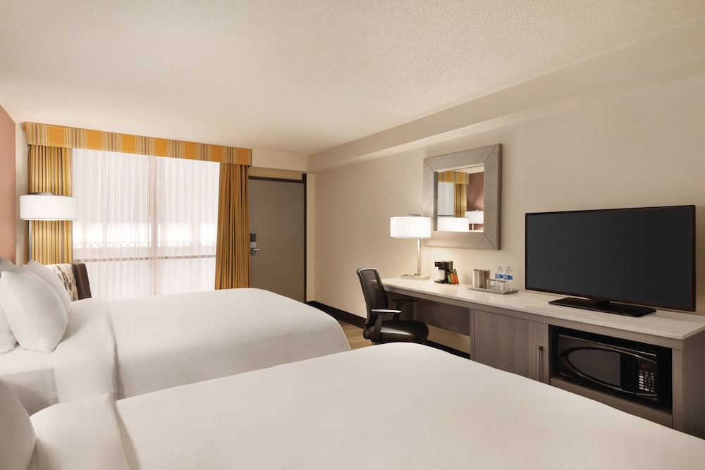 Radisson Hotel Lenexa Overland Park