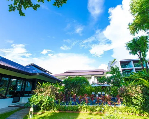Sannot Riverside Boutique Hotel Hotels near Fa Ham