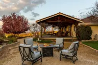 Olive Ranch by AvantStay Enjoy Sunsets over the Valley 4.5 Acre Ranch Home