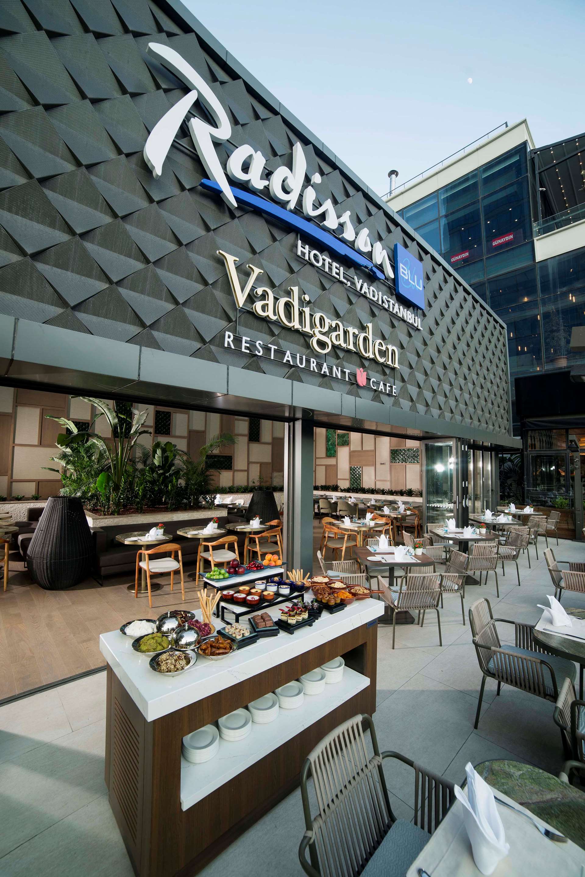 Radisson Blu Hotel, Vadistanbul