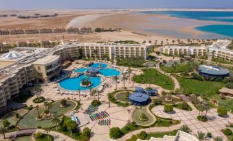 Palm Royale Resort - Soma Bay