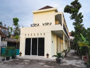 OYO 1855 Elise Exclusive Residence