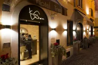 Hotel Trevi - Gruppo Trevi Hotels Các khách sạn ở Trevi Fountain