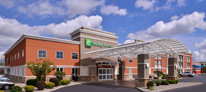 Holiday Inn & Suites ROCHESTER - MARKETPLACE by IHG Hotels in Monroe County